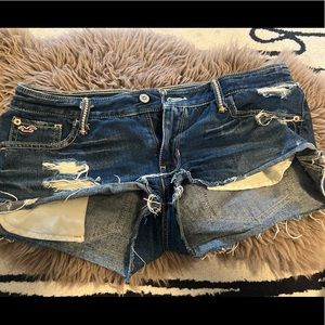 Hollister short